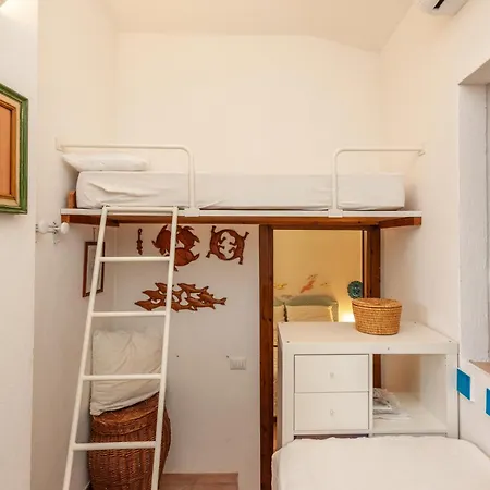 Sa Domo E Aurelia * San Teodoro (Sardinia)