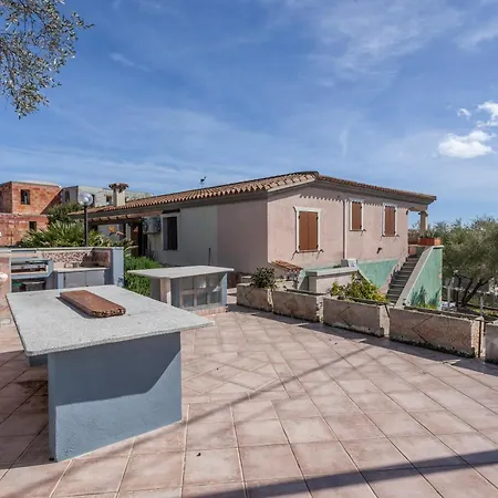 Sa Domo E Aurelia Apartment *